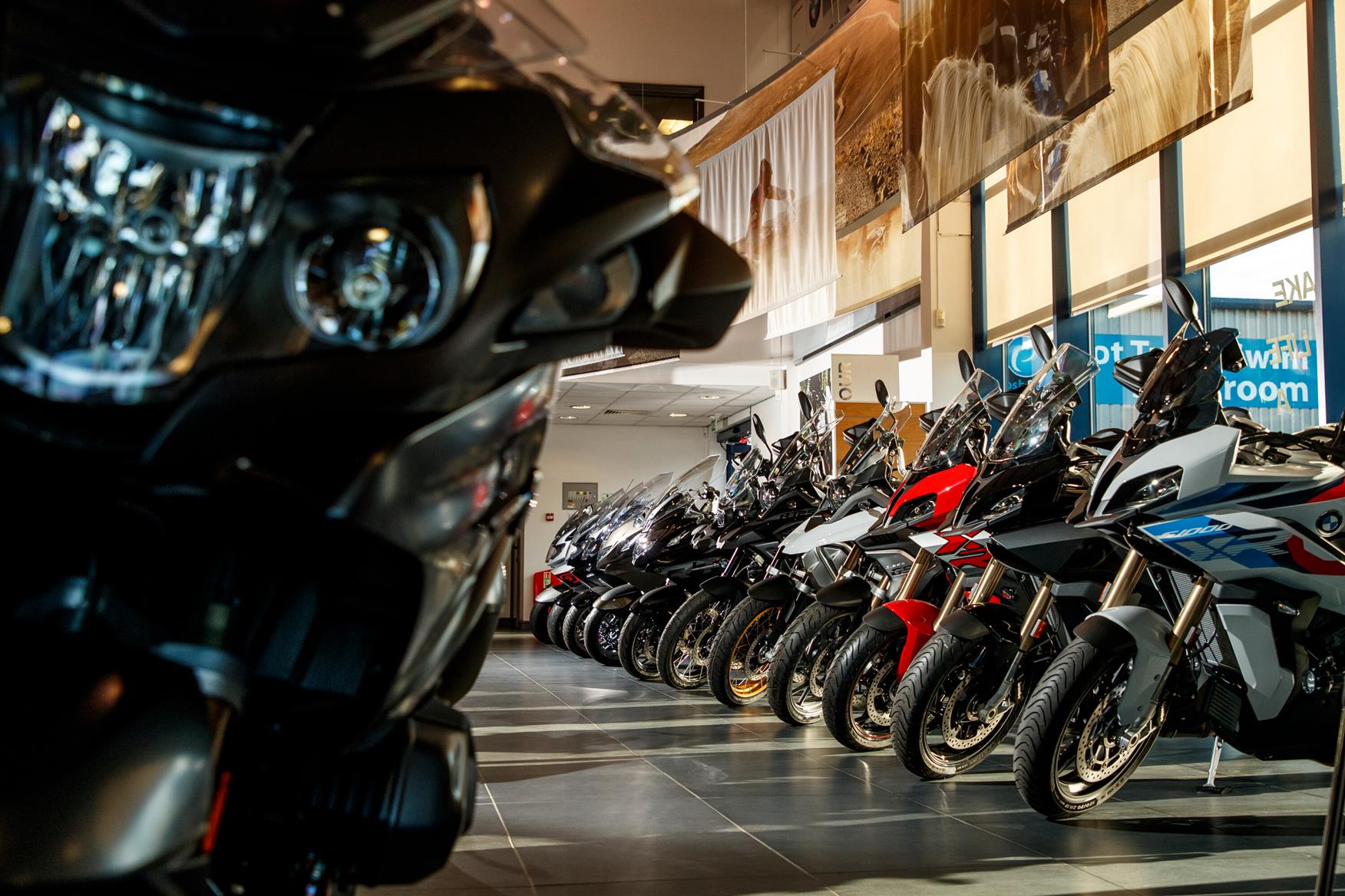 UK powered two-wheeler registrations rise 17% in August