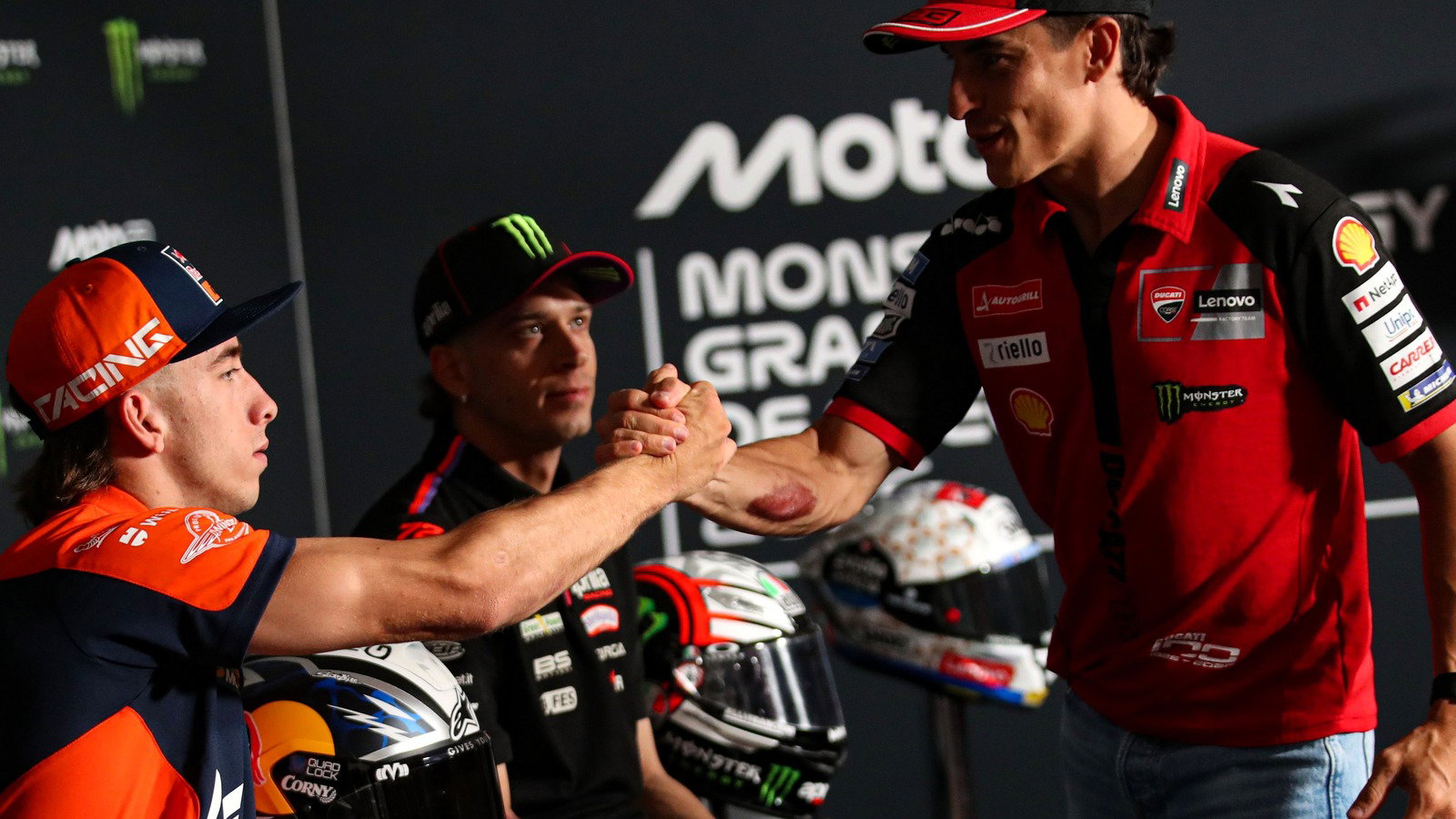 Acosta stays loyal to KTM in Marquez–Aprilia fight