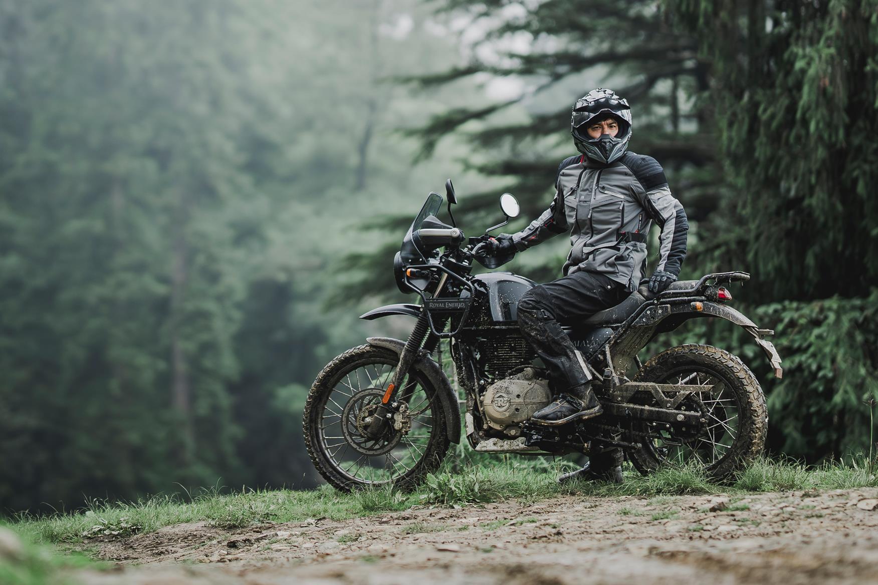 Royal Enfield Himalayan 440: επιστροφή στην απλή adventure συνταγή