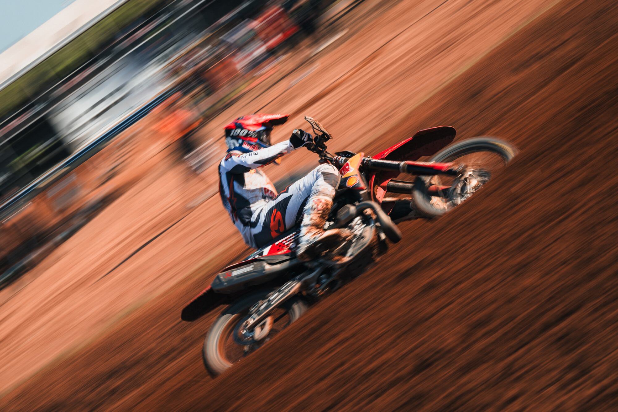 Vlaanderen finishes sixth in Ducati’s MXGP finale