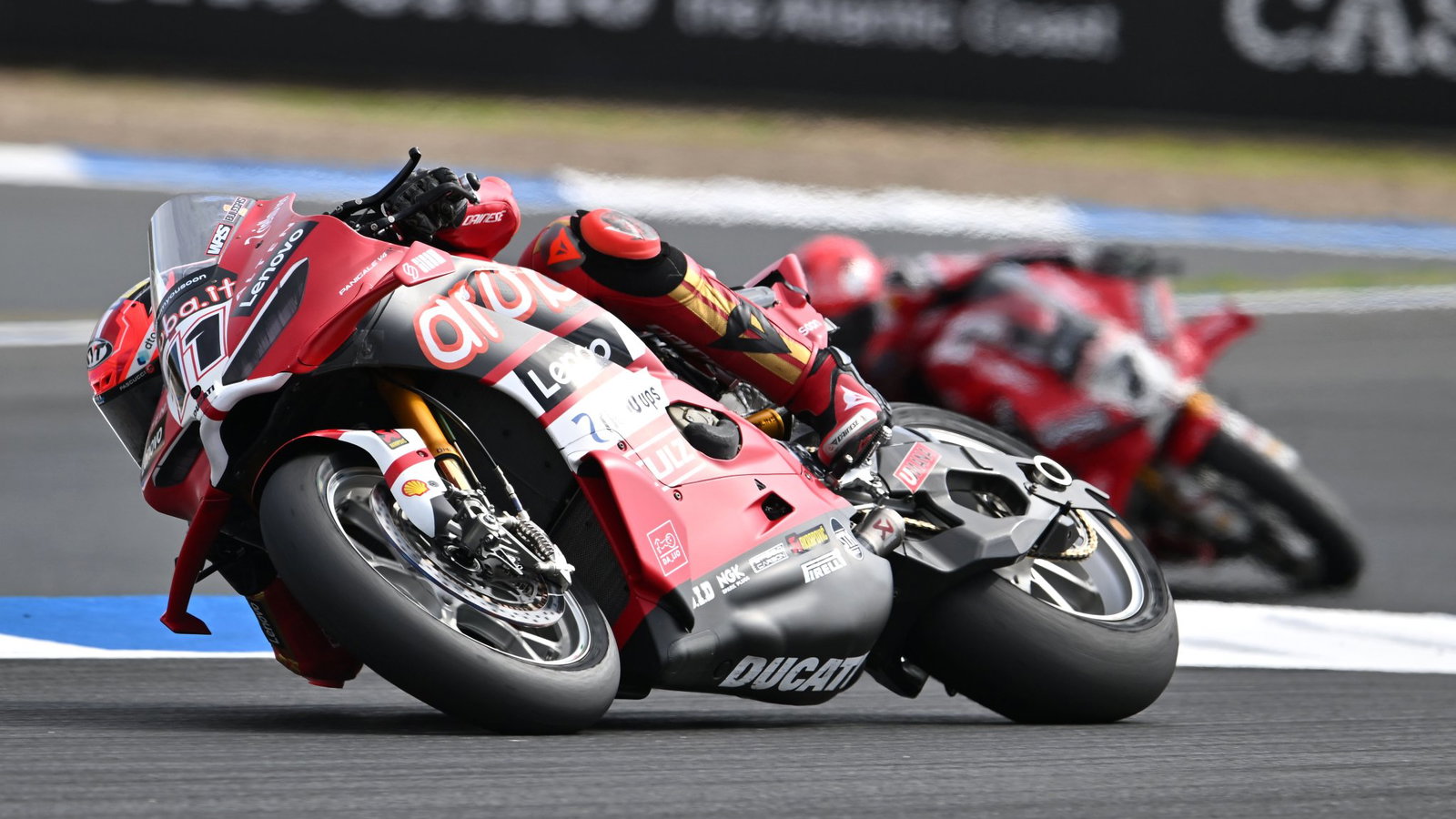 WorldSBK Estoril: ο Bulega κερδίζει το Race 2 και γράφει ρεκόρ