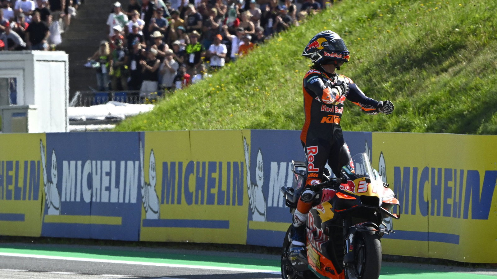 Pedro Acosta claims his first MotoGP win in Austria
