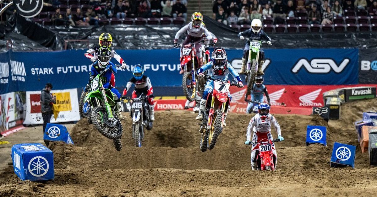 Τρεις σειρές Arenacross στο πρόγραμμα της AMA για το 2026-2027