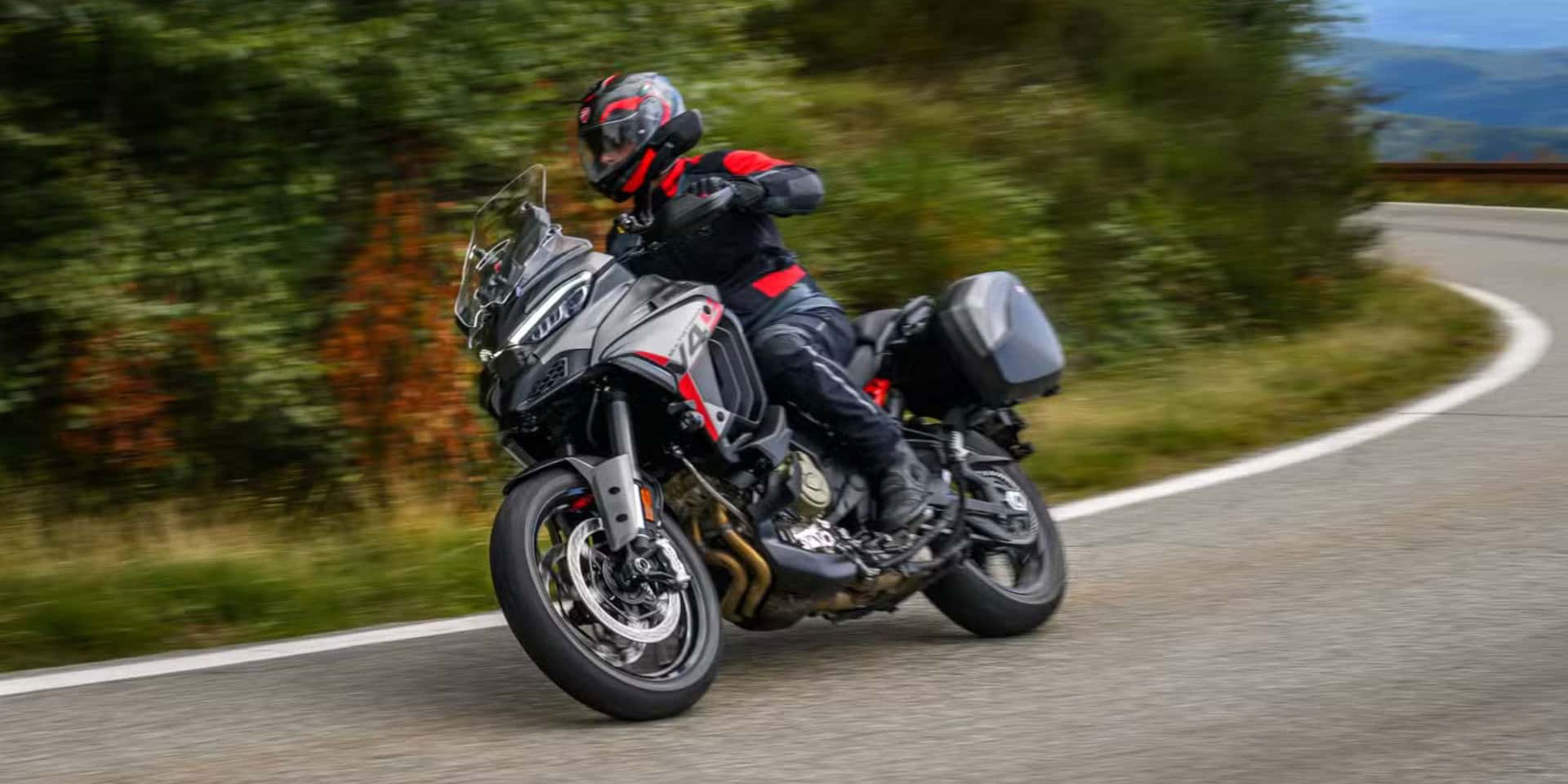 2027 Ducati Multistrada V4 S Grand Tour: 170 hp and radar