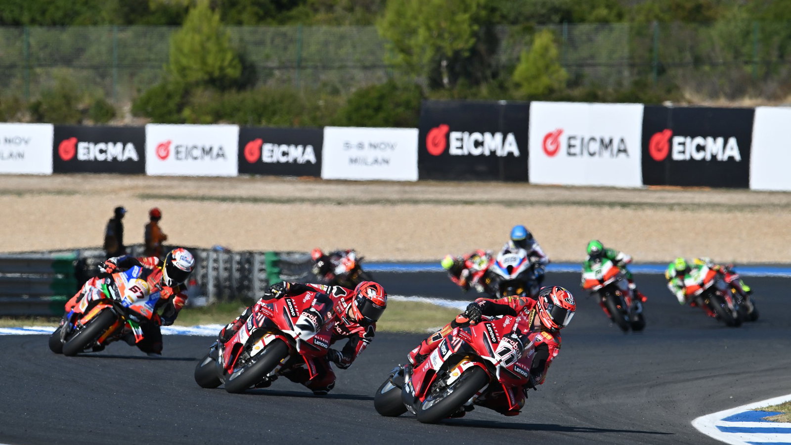 Bulega sets WorldSBK single-season win record at Estoril