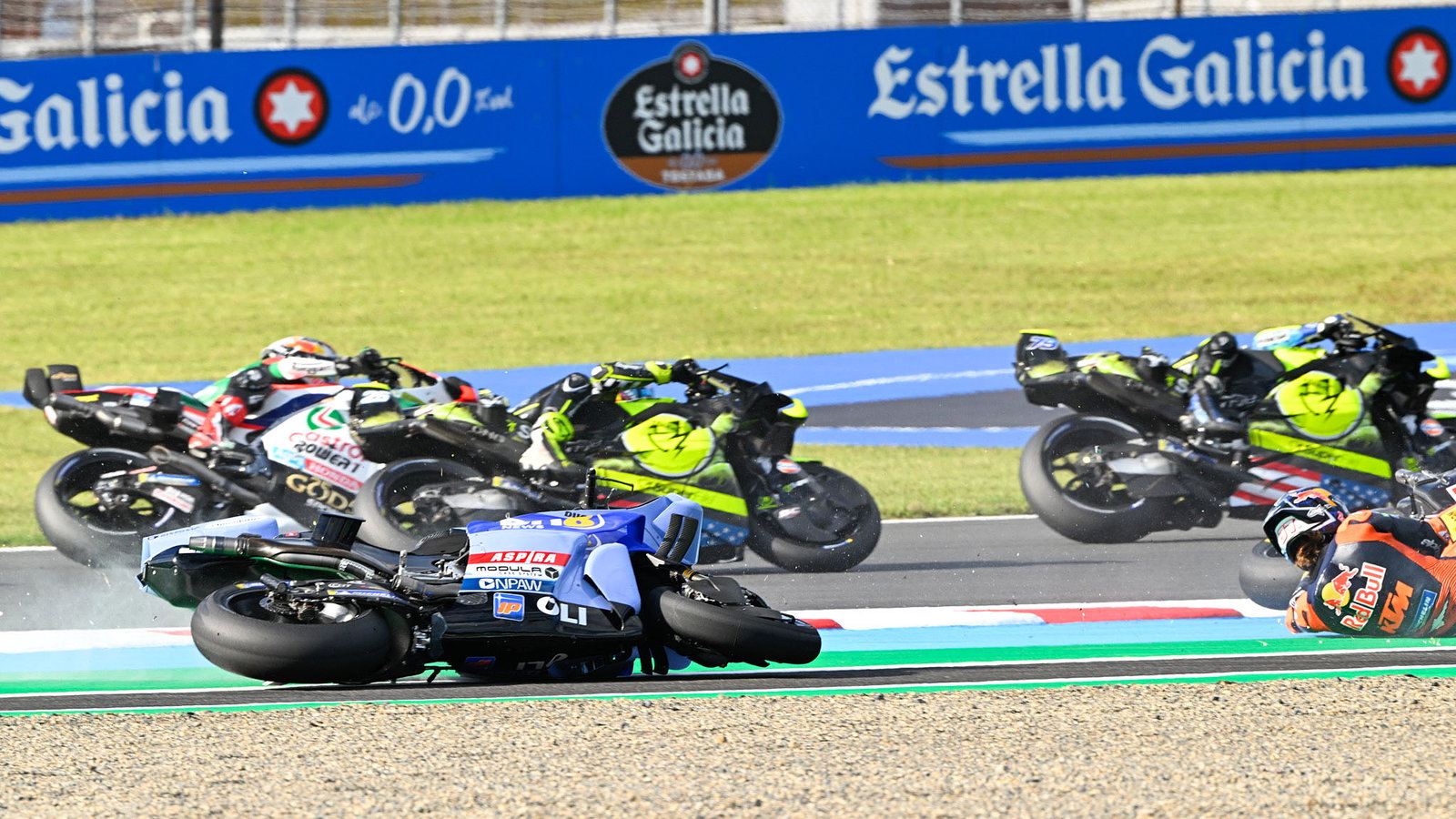 Di Giannantonio out of Motegi Sprint after Alex Marquez mistake