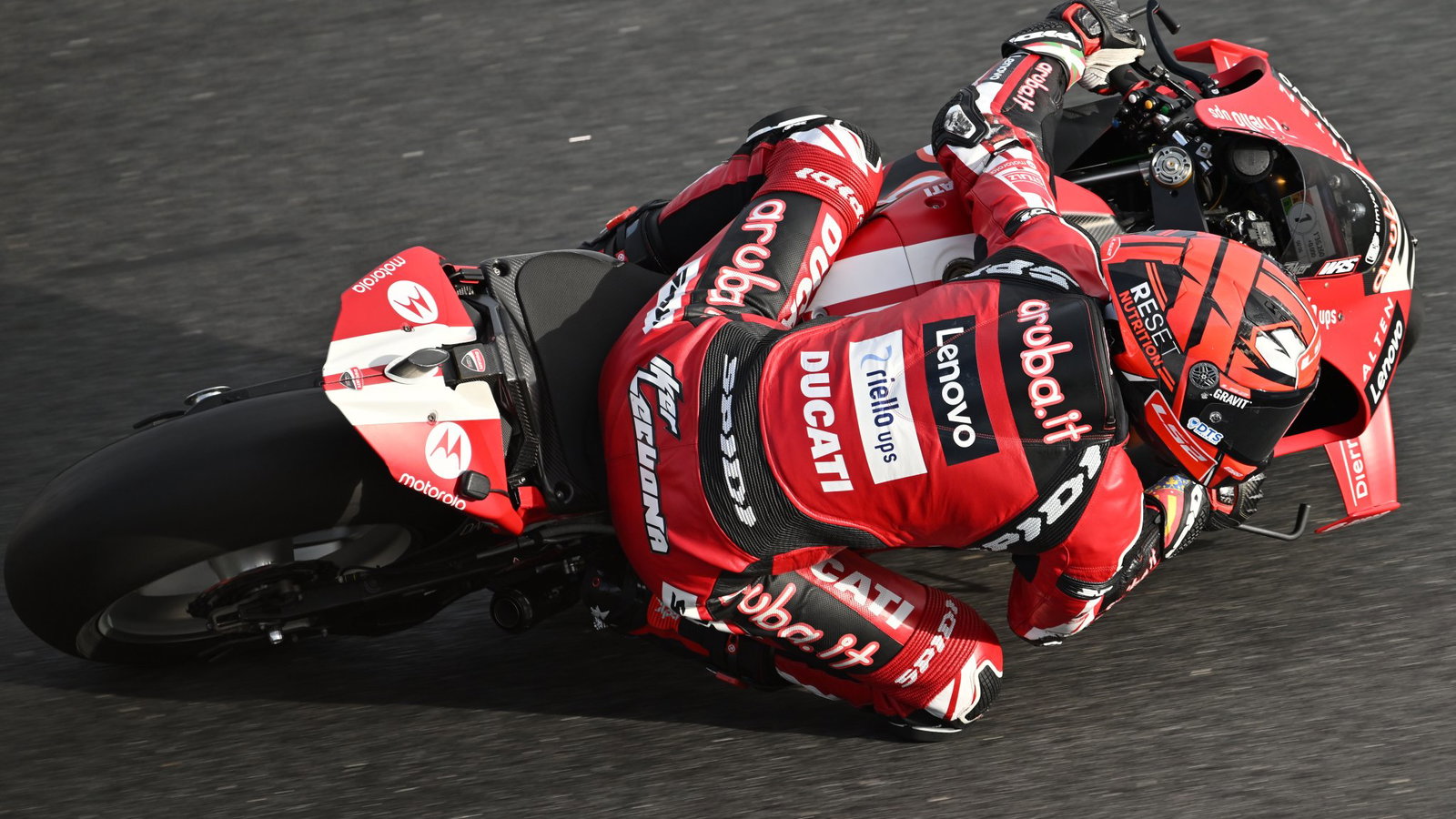 Bulega wins at Estoril after Lecuona’s costly mistake
