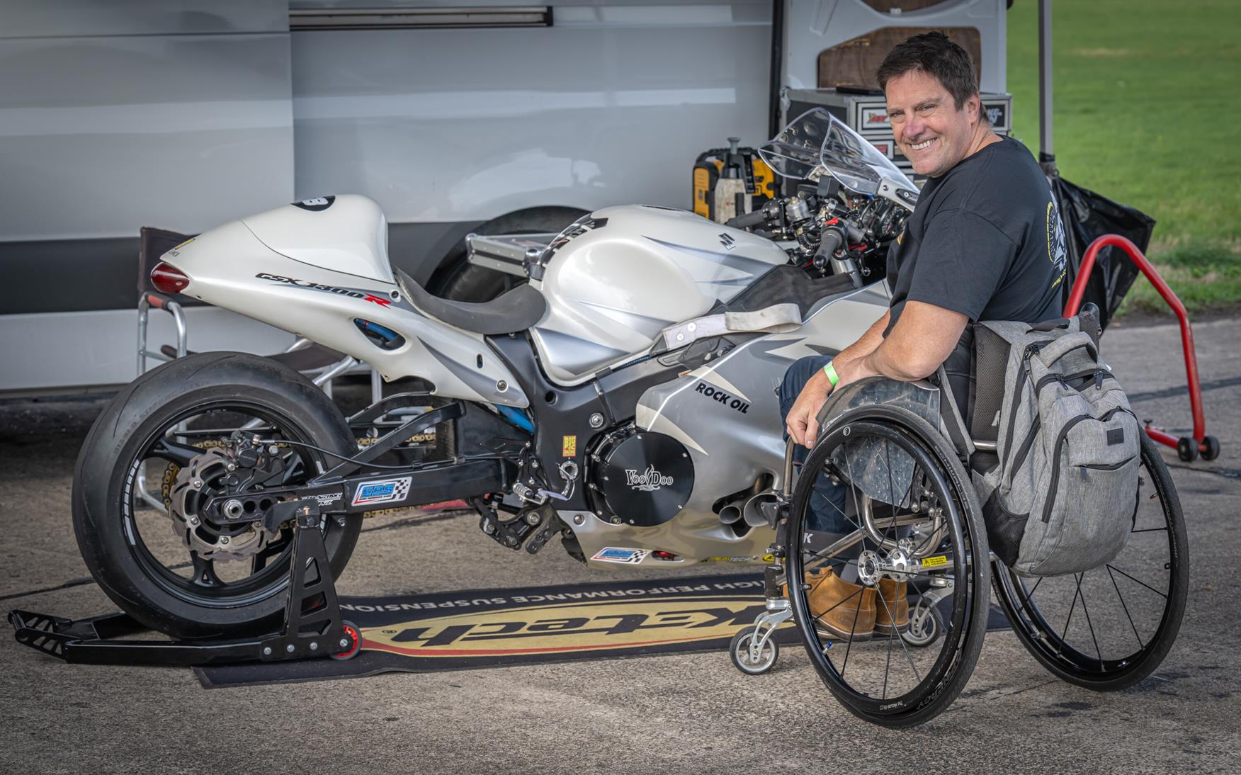 Ο Talan Skeels-Piggins ξεπέρασε τα 200 mph με turbo Hayabusa