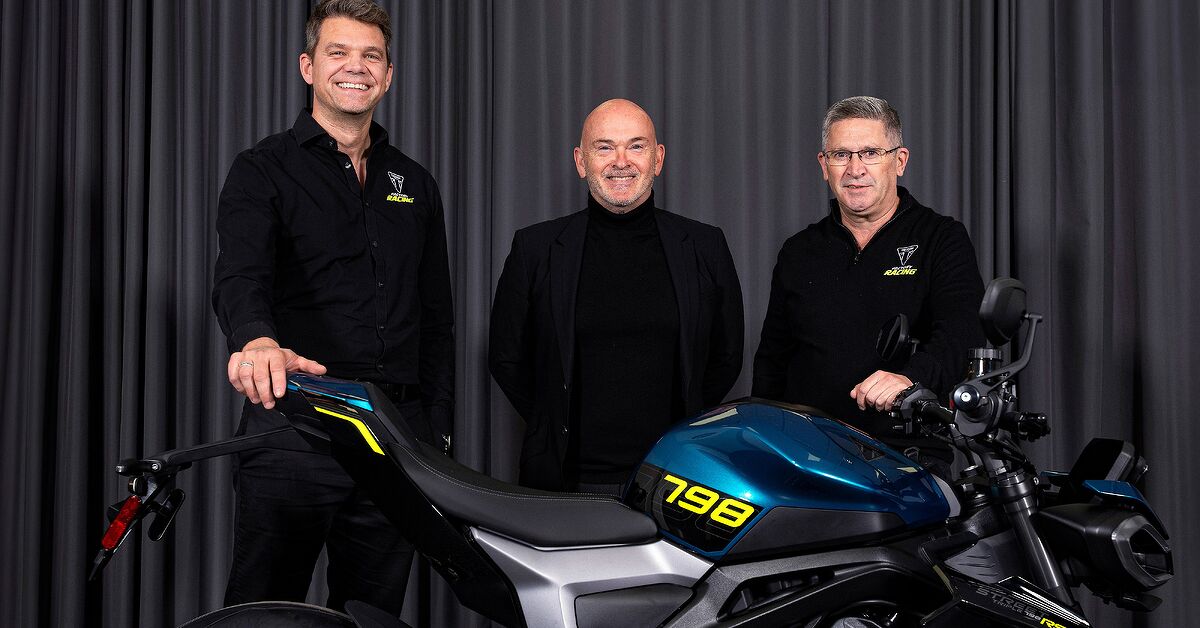 Η Triumph δίνει στη Renegade το εργοστασιακό Supersport του 2027