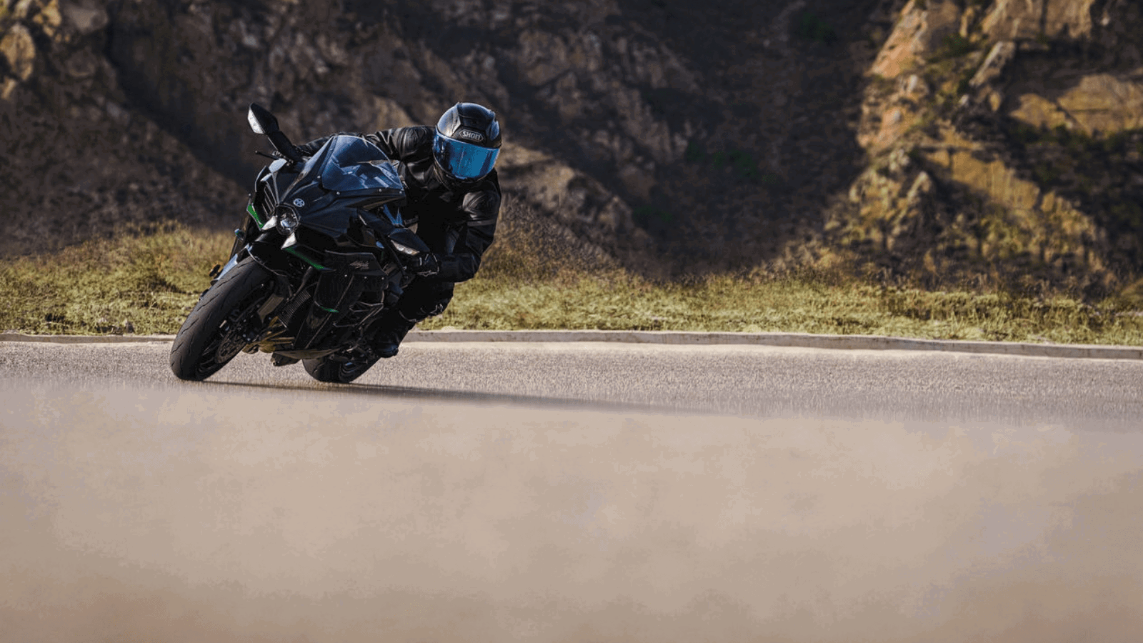 Kawasaki brings the Ninja H2 back to the UK for 2027