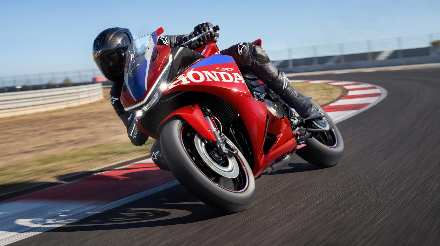 Honda CBR500R Four brings a 502cc inline-four and standard E-Clutch