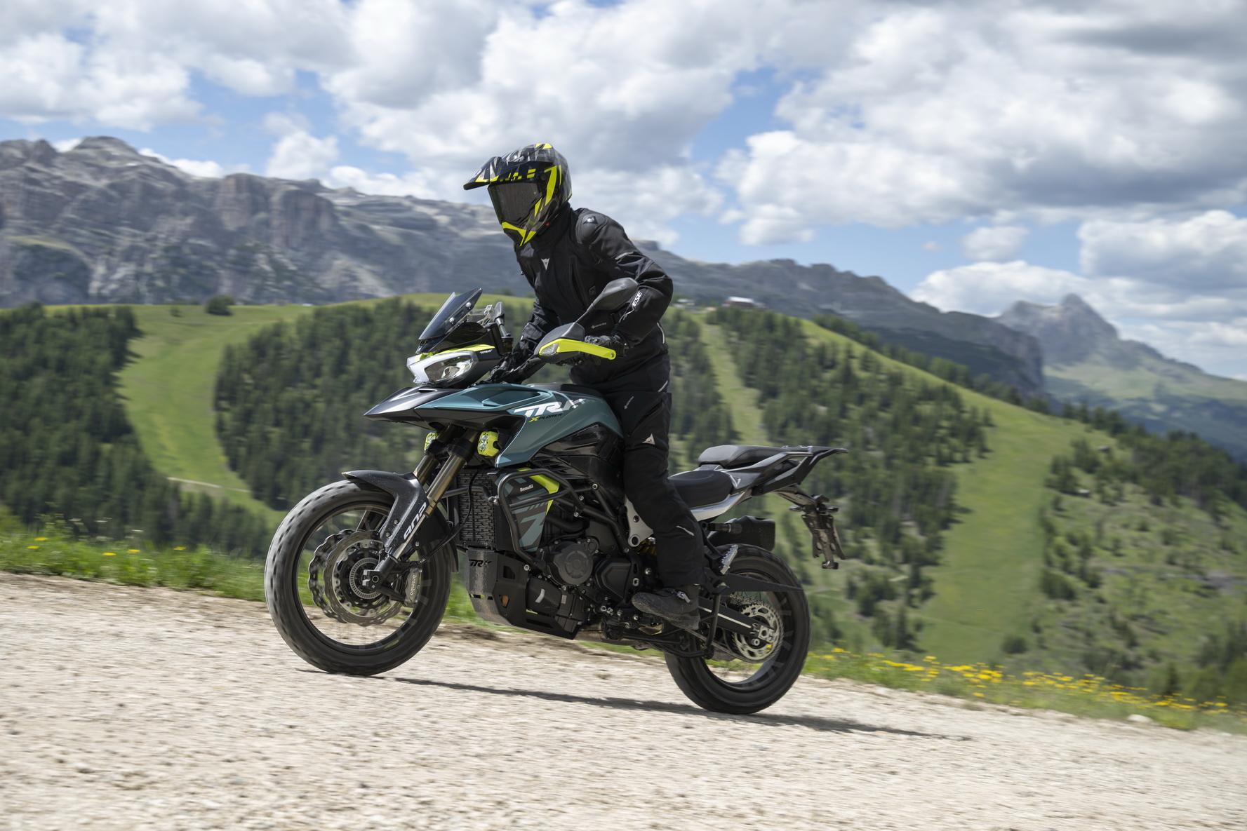 Benelli TRK 902 Xplorer arrives in Greece at €9,290