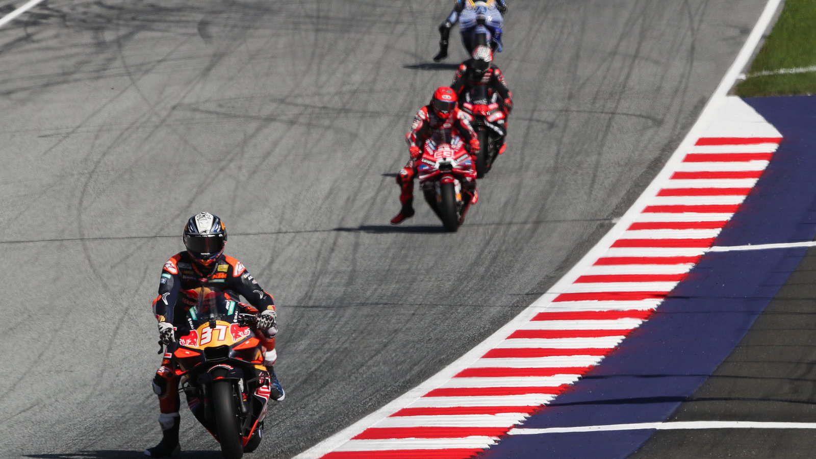 Acosta’s Austrian Sprint crash