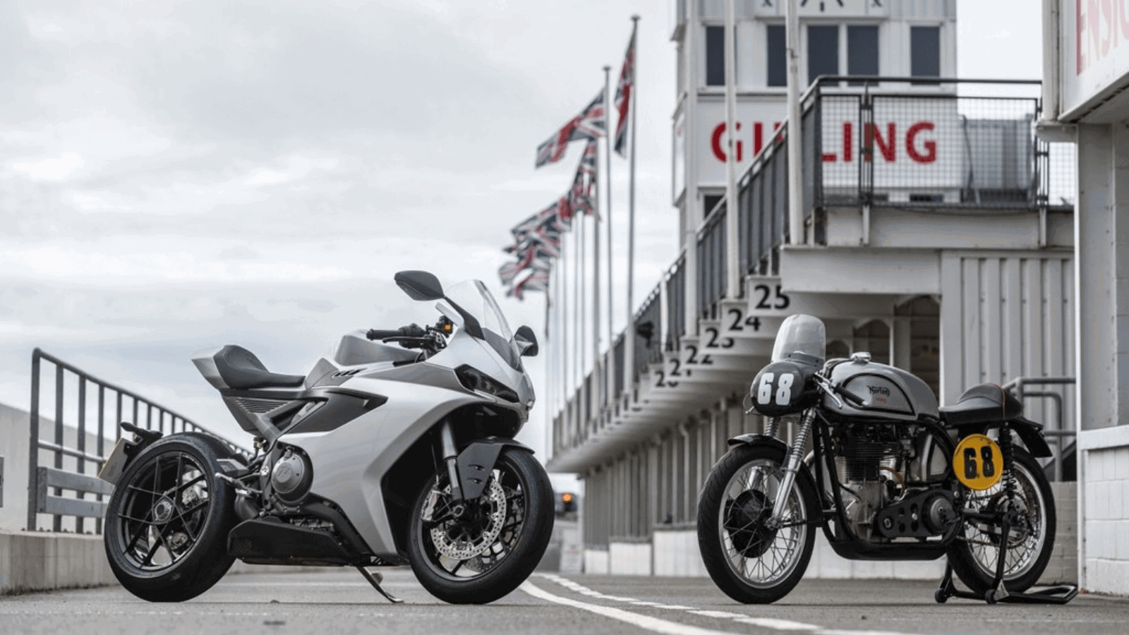 Norton brings a 1953 Manx 30M to Goodwood Revival