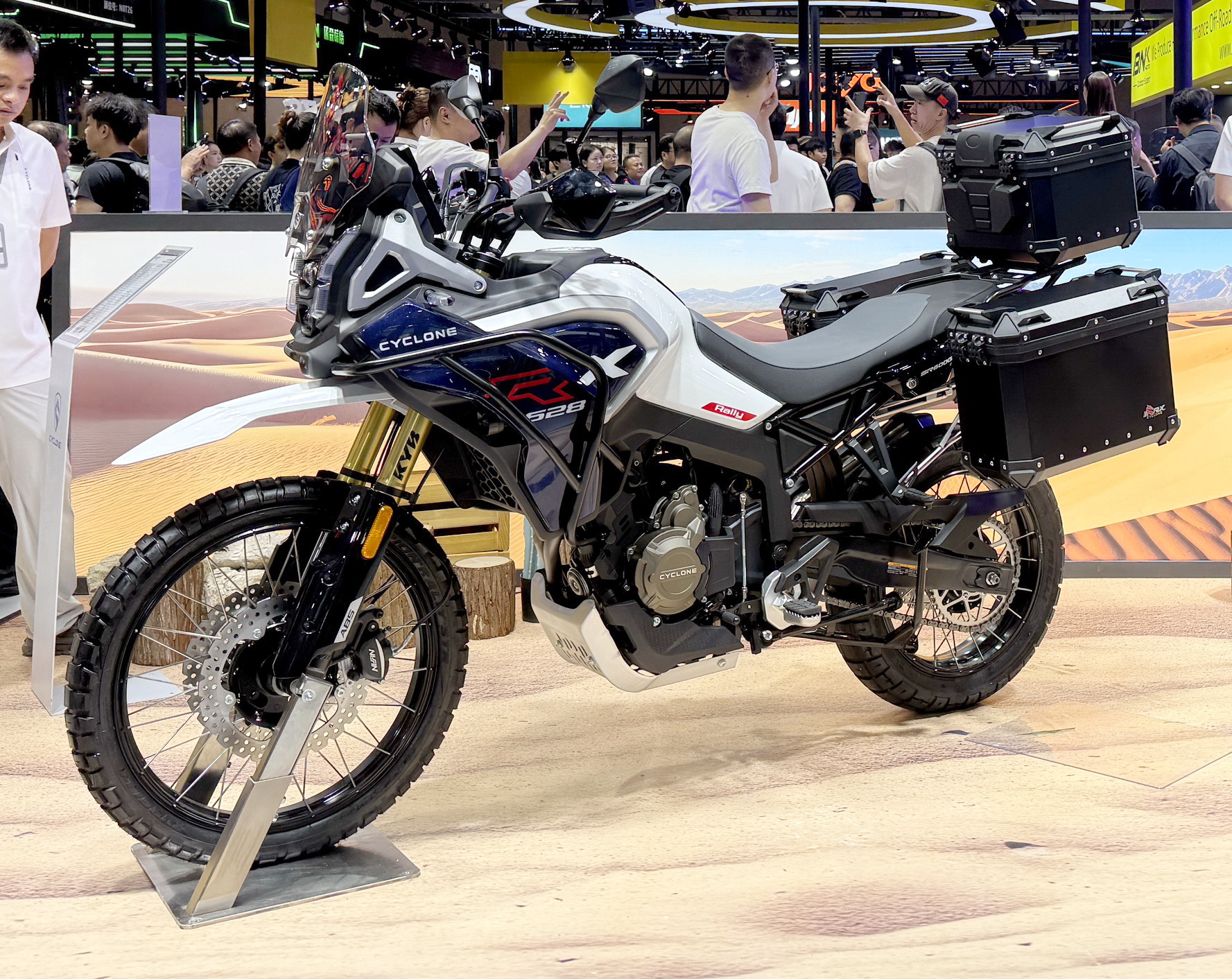 Cyclone RX628 Rally: 64 hp and 21/18-inch wheels for the dirt