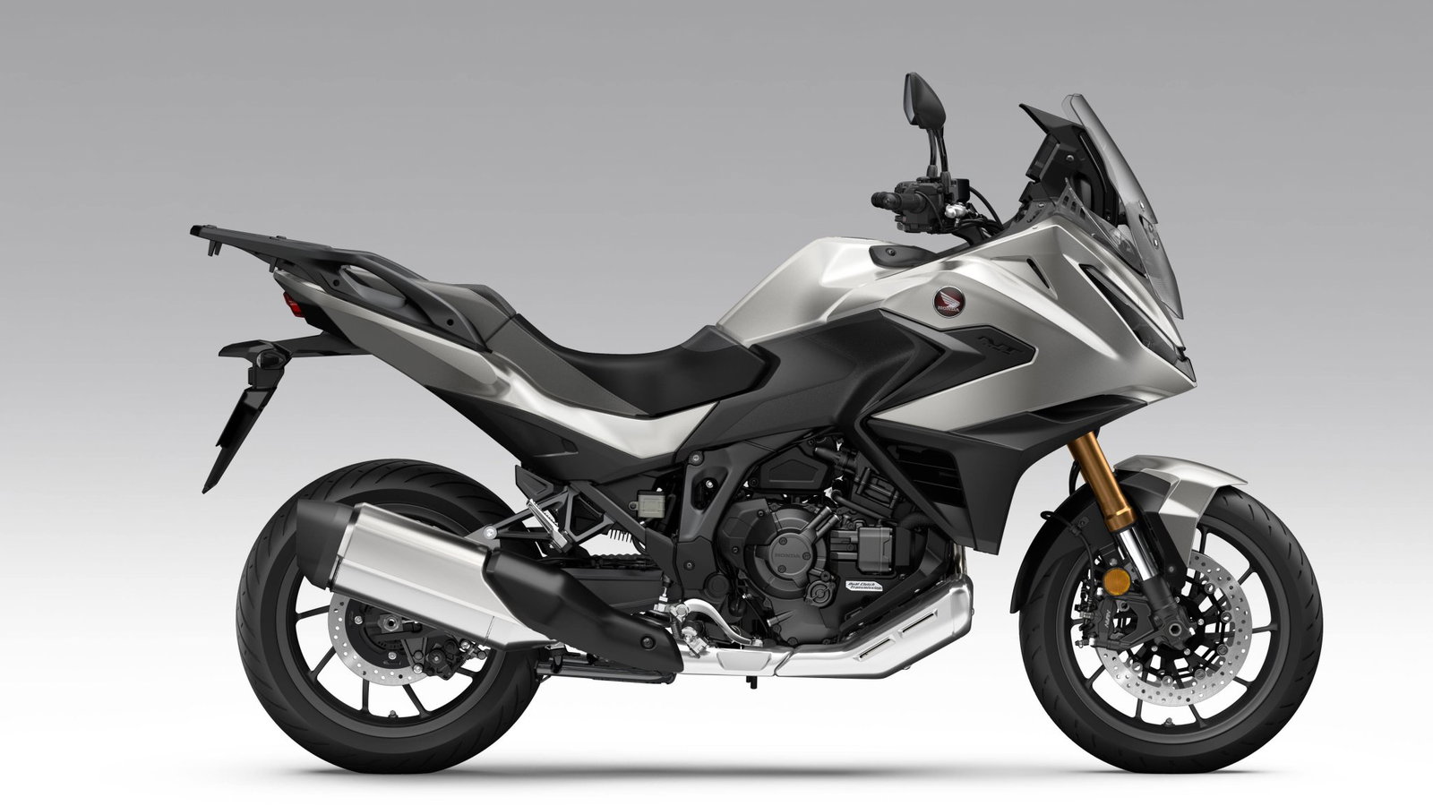 Honda NT1100 2027: new colours, familiar technical package